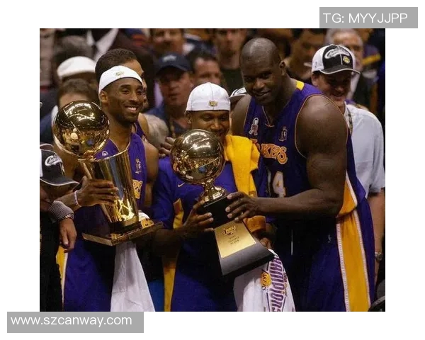 2004年湖人队奥尼尔揭秘：科比夺权与04NBA决赛失冠真相